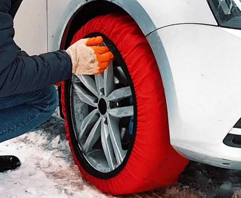 snežne nogavice za avto so praktična alternativa kovinskim snežnimverigam